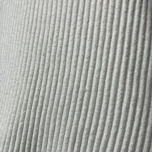 Abercrombie & Fitch White Ribbed Mock Neck Knit Sweater (Size: XS) - Picture 7 of 13